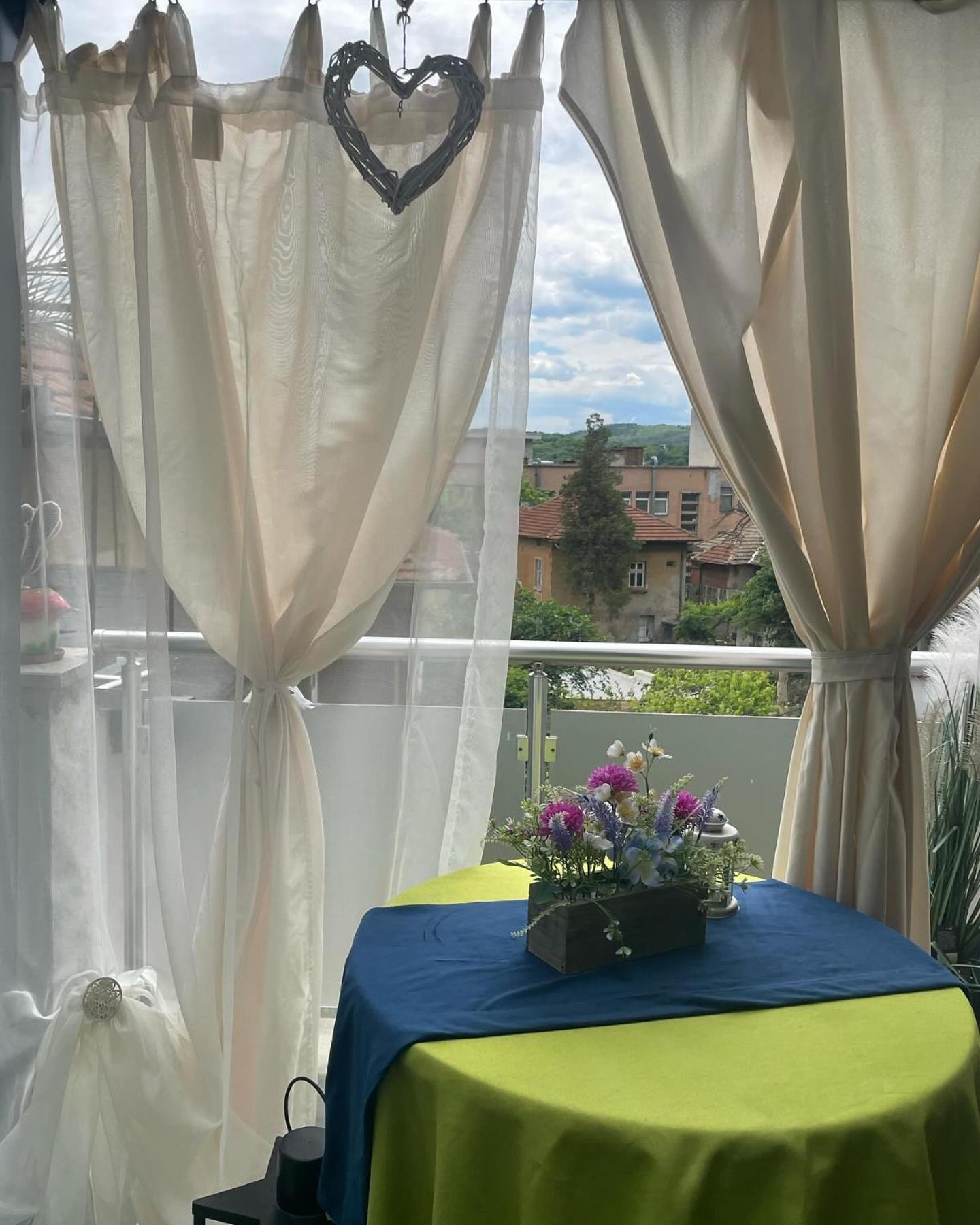Jadore Veliko Turnovo Bagian luar foto